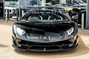 Lamborghini Aventador cheap prom car hire birmingham