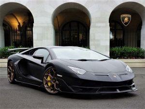 Lamborghini Aventador birmingham limos